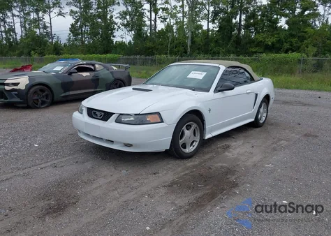 2001 Ford Mustang z USA, uszkodzony, nr VIN 1FAFP44461F162164